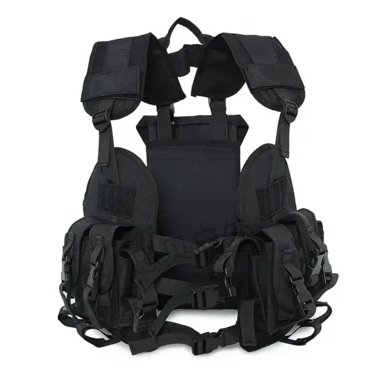 Chest Rig con zaino per l'idratazione